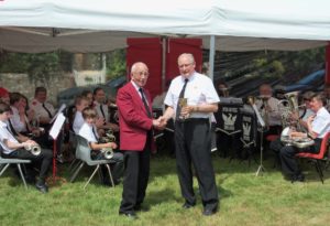 Stuart Hyatt receiving the Training Band Award